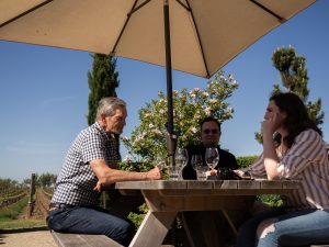 Caitlin speaking with David, owner and winemaking at Alloro Vineyard.