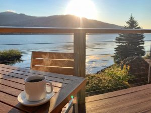 Coffee on the patio of the Hood River Inn